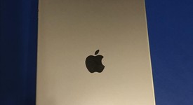 Mint
													Apple iPad Air 2 - Wi-Fi, Gray, 32 GB, photo 4 of 6