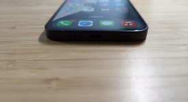 Good
													Apple iPhone 12 - Unlocked, Black, 64 GB, A2172, photo 3 of 13