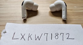 Used
													Apple AirPods Pro 1st Gen - MagSafe Case, photo 2 of 9