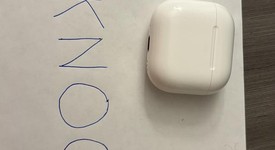 Used
													Apple AirPods 4th Gen - Active Noise Cancellation, photo 4 of 9