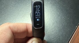 Good
													Garmin vivosmart 4 - Black, Small-Medium, photo 1 of 5