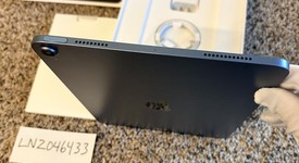 Mint
													Apple iPad Air 5th Gen - Wi-Fi, Blue, 64 GB, A2588, photo 4 of 6