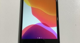 Good
													Apple iPhone 8 - Unlocked, Gray, 64 GB, A1905, GSM, photo 1 of 5