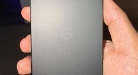 Mint
													Google Pixel 9a - Unlocked, Obsidian, 256 GB, 8 GB, photo 4 of 9