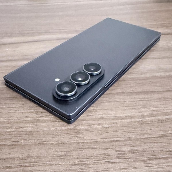 Samsung Galaxy Z Fold7 - Unlocked, 512 GB, Jetblack, 12 GB, SM-F966U1