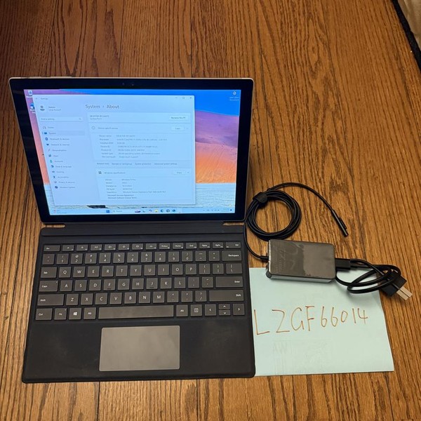 Microsoft Surface Pro 4 - 12.3 Inch - Wi-Fi, 256 GB, Silver, 8 GB