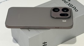 Mint
													Oppo Find X9 Pro - Unlocked Non-US, Titanium Charcoal, 512 GB, 16 GB, photo 5 of 8