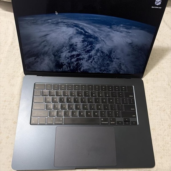 MacBook Air 2024 (M3) - 15 inch - 512 GB, Midnight, 16 GB, Apple M3, 10-core GPU