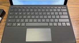 Good
													Microsoft Surface Pro 7 - I3, Platinum, 128 GB, 4 GB, photo 2 of 7