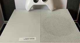 Good
													Xbox One S (2016) - White, 500 GB, photo 1 of 9