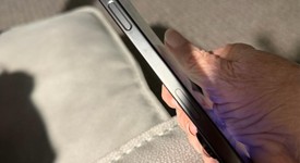 Mint
													Apple iPhone 16 Pro Max - Unlocked, Black, 256 GB, A3084, photo 3 of 9