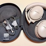 Used Bose QuietComfort Headphones - White