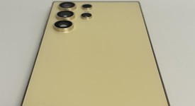 Fair
													Samsung Galaxy S24 Ultra - Unlocked, Yellow, 256 GB, 12 GB, SM-S928U1, photo 2 of 10