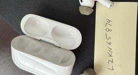 Used
													Apple AirPods Pro 2 - USB-C, photo 1 of 7