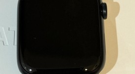 Good
													Apple Watch Series 9 45mm - Unlocked, Midnight, A2984 - Cellular, Aluminum, photo 5 of 5