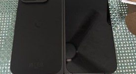 Mint
													Google Pixel 9 Pro Fold - Unlocked, Obsidian, 512 GB, GGH2X, photo 5 of 6