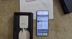 Mint
													vivo IQOO 11 - Unlocked Non-US, White, 256 GB, 16 GB, photo 2 of 8