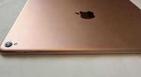 Good
													Apple iPad Pro 9.7" - Wi-Fi, Rose Gold, 128 GB, A1673, photo 3 of 3