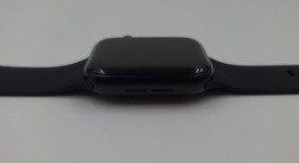 Good
													Apple Watch SE 2nd Gen 44mm - Midnight, A2723 - GPS, Aluminum, photo 6 of 6