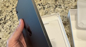 Mint
													Apple iPad Mini 6th Gen - Unlocked, Gray, 256 GB, A2568, photo 5 of 8