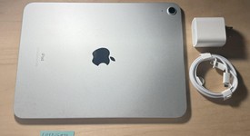 Mint
													Apple iPad 10th Gen - Wi-Fi, Silver, 64 GB, A2696, photo 5 of 6