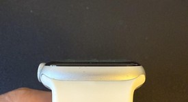 Mint
													Apple Watch SE 2nd Gen 44mm - Unlocked, Silver, A2727 - Cellular, Aluminum, photo 5 of 8