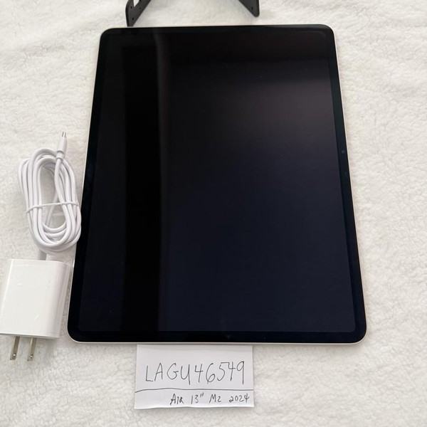 Apple iPad Air 13 inch (M2) 2024 - Wi-Fi, 128 GB, Starlight, A2898