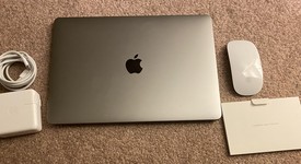 Mint
													MacBook Pro 2020 - 13" - I5, Gray, 1 TB, 16 GB, photo 1 of 10