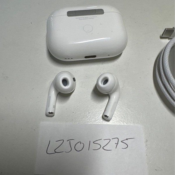Apple AirPods Pro 2 - USB-C