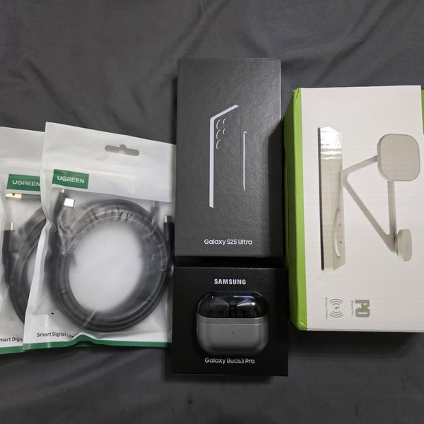 Samsung Galaxy S25 Ultra - Unlocked, 512 GB, Whitesilver, 12 GB, SM-S938U1