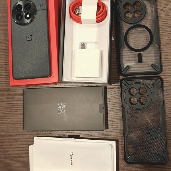 OnePlus 13 - Unlocked, 512 GB, Black Eclipse, 16 GB