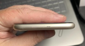 Good
													Apple iPhone SE 3rd Gen 2022 - Unlocked, Starlight, 64 GB, A2595, photo 5 of 6