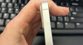 Mint
													Apple iPhone 13 Mini - T-Mobile, Starlight, 256 GB, A2481, photo 4 of 8