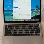 Good MacBook Pro 2022 - 13 inch - 256 GB, Gray, 8 GB, Apple M2