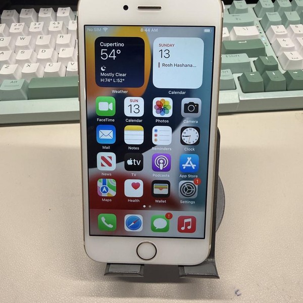 Apple iPhone 6S - Unlocked, 64 GB, Gold, A1633