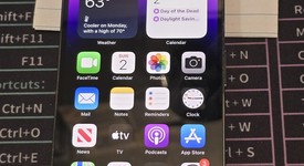 Mint
													Apple iPhone 14 Pro - Unlocked, Purple, 256 GB, A2650, photo 1 of 11