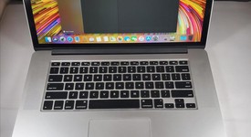 Good
													MacBook Pro 2015 (Retina) - 15" - Silver, 256 GB, 16 GB, photo 4 of 13