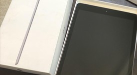 Mint
													Apple iPad 6th Gen - Verizon, Gray, 32 GB, A1954, photo 1 of 7