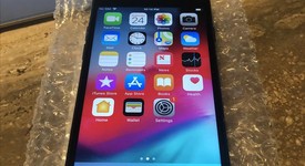 Mint
													Apple iPhone 7 - Verizon, Jet Black, 128 GB, A1660, photo 4 of 6