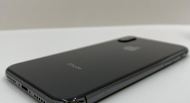 Good
													Apple iPhone X - Unlocked, Gray, 64 GB, A1865, photo 4 of 5