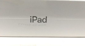 New
													Apple iPad 6th Gen - Unlocked, Gray, 32 GB, A1954, photo 3 of 6