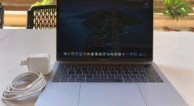 Good
													MacBook Pro 2017 (No Touch Bar) - 13" - I5, Gray, 256 GB, 8 GB, photo 3 of 5