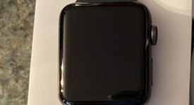 Good
													Apple Watch Series 3 42mm - Gray, A1859, Aluminum - GPS, photo 2 of 7