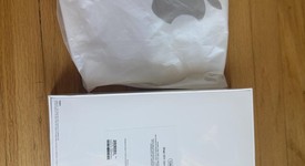 New
													Apple iPad 8th Gen - Wi-Fi, Gold, 128 GB, A2270, photo 5 of 5