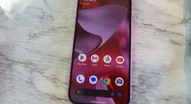 Good
													Google Pixel 9 - Verizon, Peony, 128 GB, 12 GB, G2YBB, photo 1 of 4