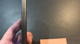Mint
													Google Pixel 9a - Unlocked, Obsidian, 128 GB, 8 GB, photo 3 of 8