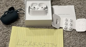 Used
													Apple AirPods Pro 2 - USB-C, photo 1 of 2