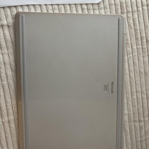 Microsoft Surface Laptop Go - I5, Platinum, 128 GB, 8 GB