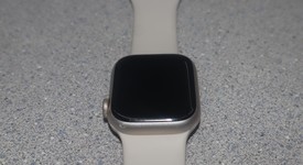 Good
													Apple Watch Series 7 41mm - Starlight, A2473 - GPS, Nike, photo 3 of 9