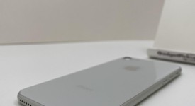 Good
													Apple iPhone 8 - Unlocked, Silver, 64 GB, A1863, photo 4 of 7